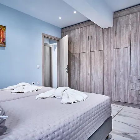 Amazing New In Skala Apartment